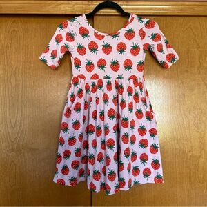 Hanna Andersson Strawberry Print Skater Dress Pockets Pink Size 8